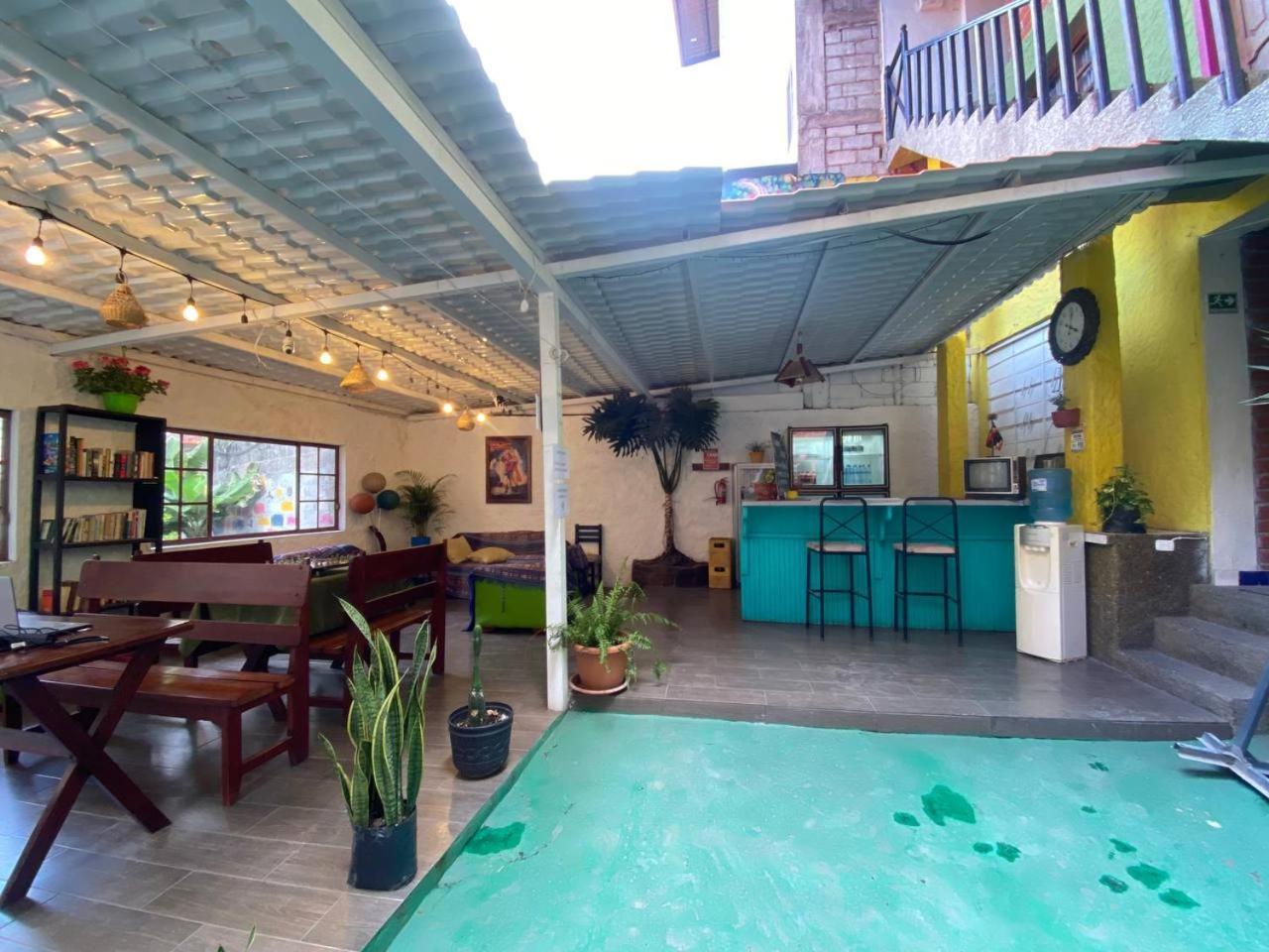 Garden House Hostal Baños Екстериор снимка