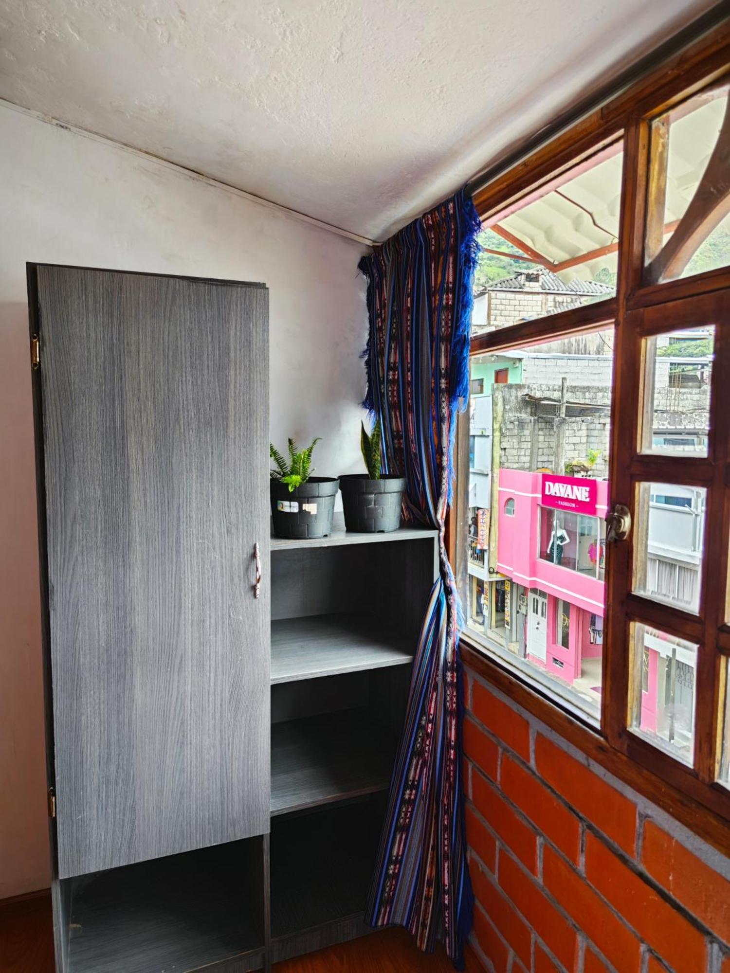 Garden House Hostal Baños Екстериор снимка