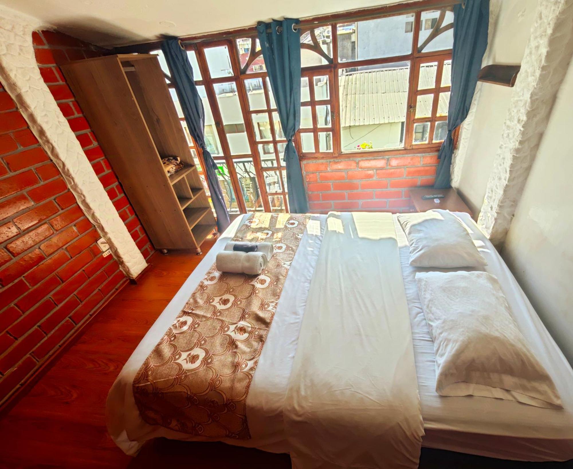 Garden House Hostal Baños Екстериор снимка